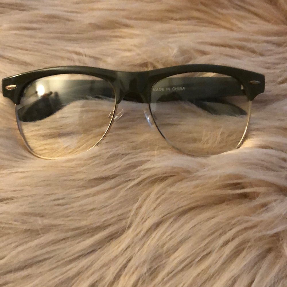 Non prescription glasses